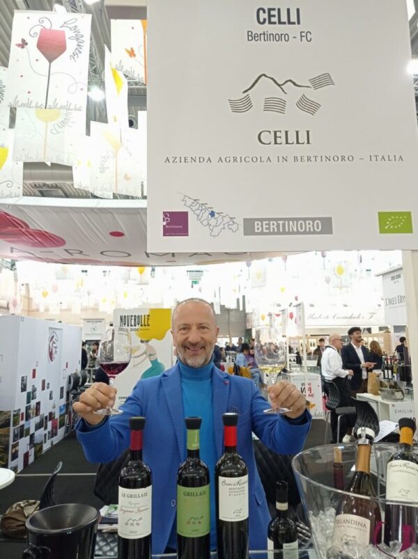 Mauro Sirri Stand Vinitaly 2025